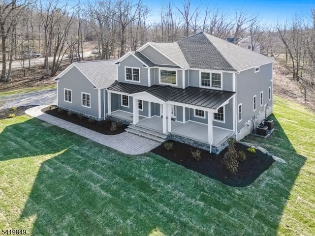 1 Lourdes Ct, Andover Twp., NJ 07860