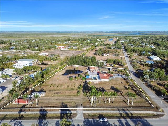 4882 WOODSTOCK RD, St. James City, FL 33956