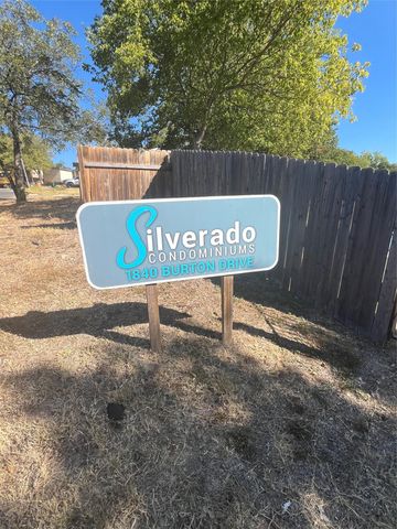 1840 Burton DR 184, Austin, TX 78741