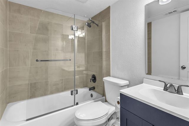 1840 Burton DR 184, Austin, TX 78741