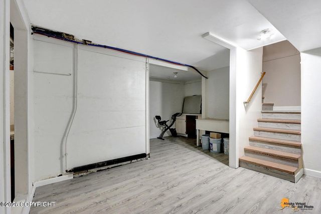 913 W 14th Avenue, Anchorage, AK 99501