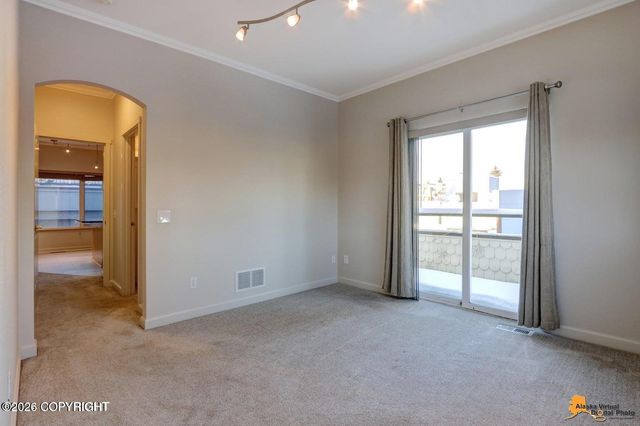 913 W 14th Avenue, Anchorage, AK 99501