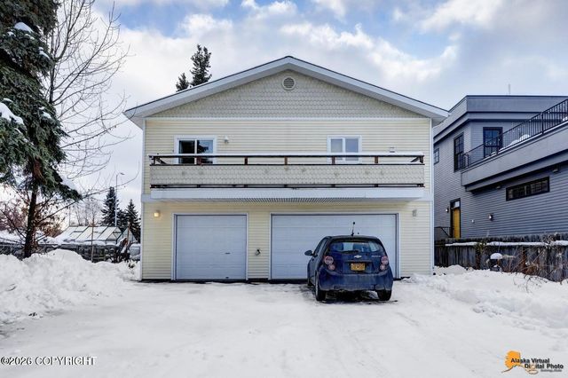 913 W 14th Avenue, Anchorage, AK 99501