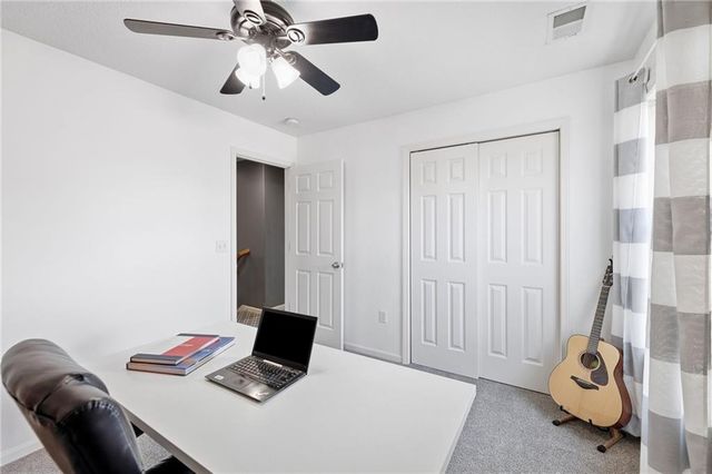 1900 N 159th Terrace, Basehor, KS 66007
