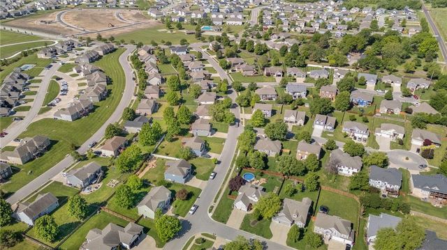 1900 N 159th Terrace, Basehor, KS 66007