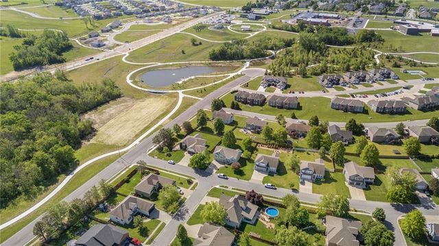1900 N 159th Terrace, Basehor, KS 66007