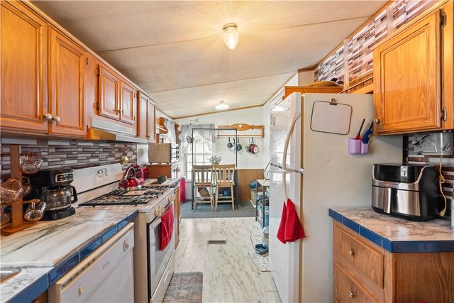 4395 Dolph Road, Gainesville, NY 14066