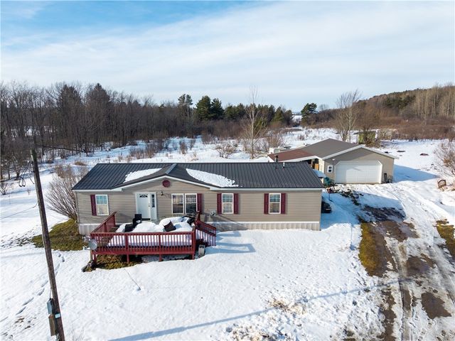 4395 Dolph Road, Gainesville, NY 14066