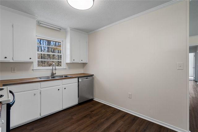 106 Ross Drive, Starr, SC 29684