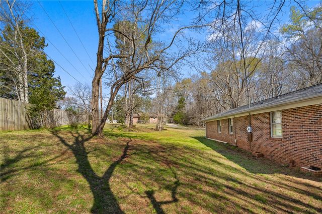 106 Ross Drive, Starr, SC 29684