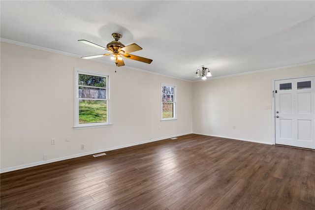 106 Ross Drive, Starr, SC 29684