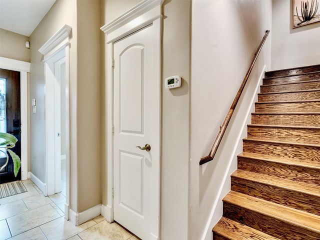 1206 W 14th Street, Houston, TX 77008