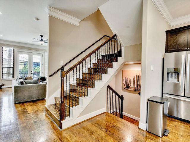 1206 W 14th Street, Houston, TX 77008