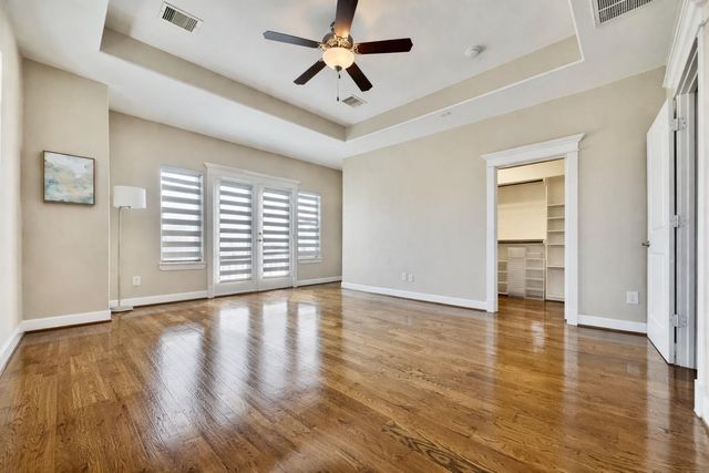 1206 W 14th Street, Houston, TX 77008