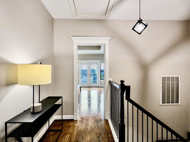 1206 W 14th Street, Houston, TX 77008