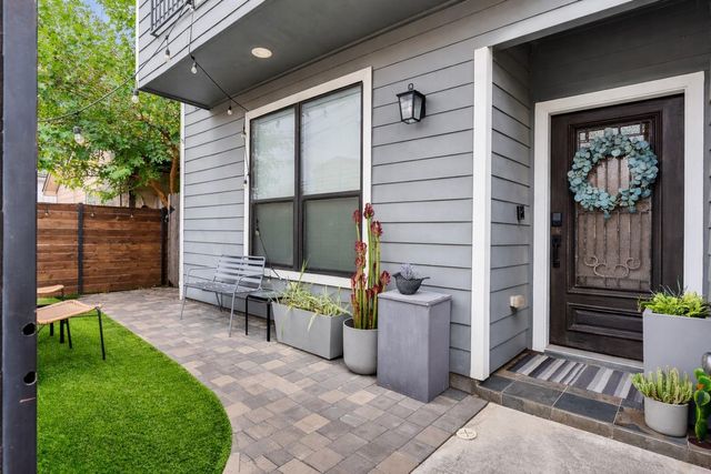 1206 W 14th Street, Houston, TX 77008