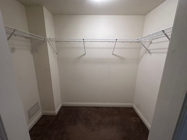 9864 Leland Avenue 214, Schiller Park, IL 60176