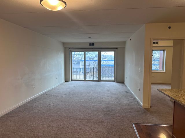 9864 Leland Avenue 214, Schiller Park, IL 60176