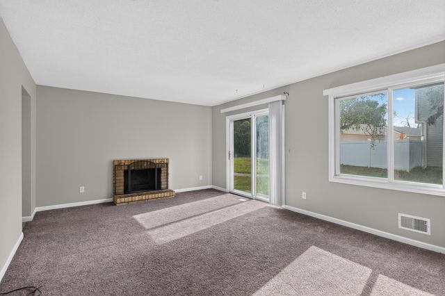 7640 Hampshire Avenue N, Brooklyn Park, MN 55428