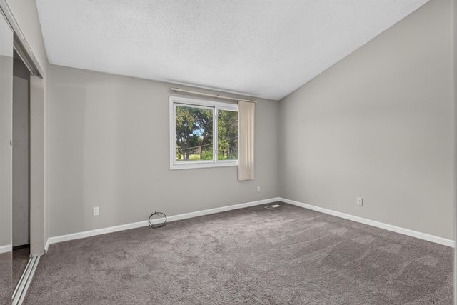 7640 Hampshire Avenue N, Brooklyn Park, MN 55428