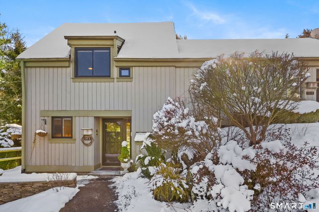 198 Heritage Village A, Southbury, CT 06488