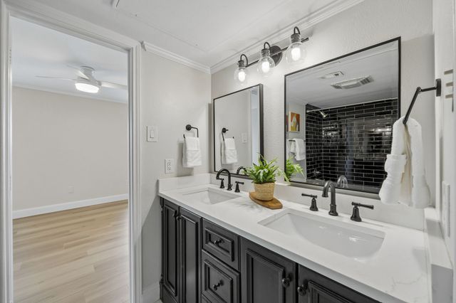 4017 Buena Vista Street 120, Dallas, TX 75204