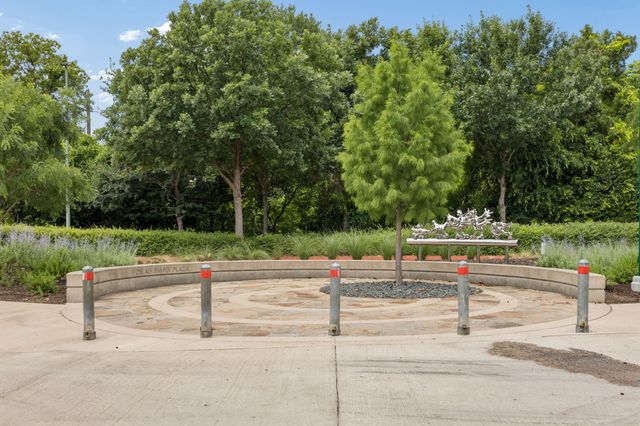 4017 Buena Vista Street 120, Dallas, TX 75204