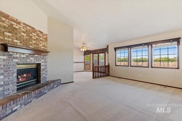 5651 N Crimson Way, Boise, ID 83703