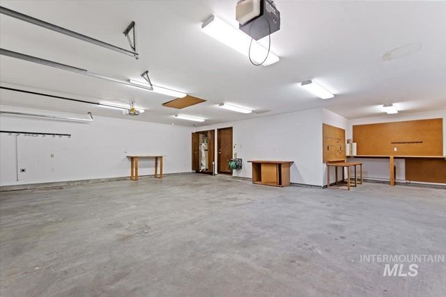 5651 N Crimson Way, Boise, ID 83703