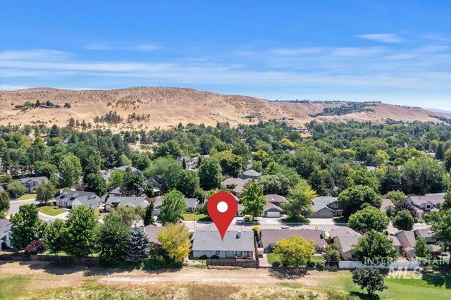 5651 N Crimson Way, Boise, ID 83703