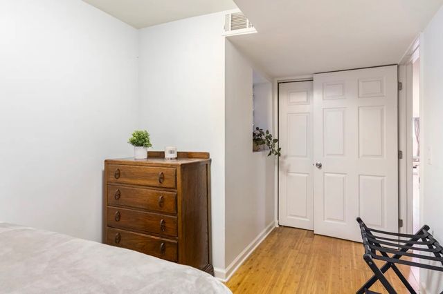 2434 N Albany Avenue, Chicago, IL 60647