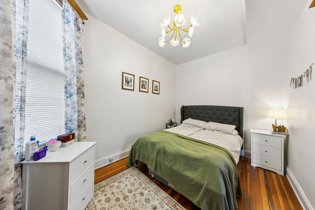 2434 N Albany Avenue, Chicago, IL 60647