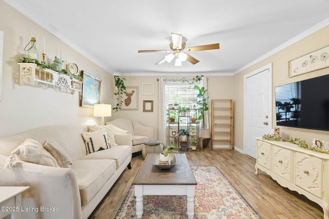 1239 Westlynne Way 2, Louisville, KY 40222