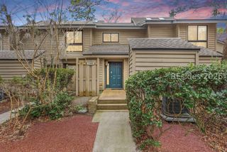 113 Shipyard Dr Apt 198, Hilton Head Island, SC 29928