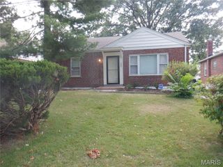 1437 Coolidge Drive, University City, MO 63132