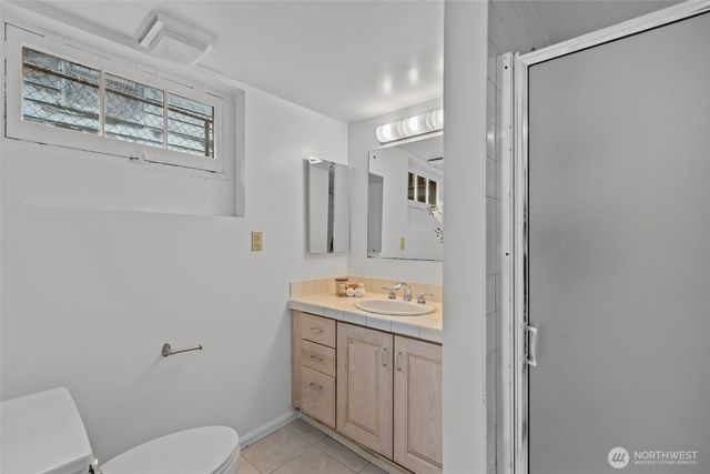 9732 15th Avenue NE, Seattle, WA 98115