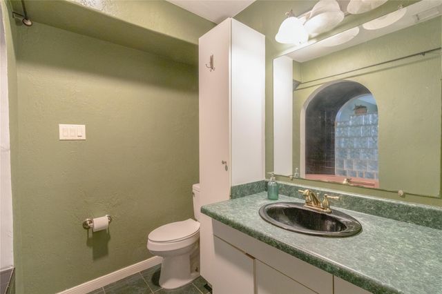 22902 Cabanna Road, Spring, TX 77389