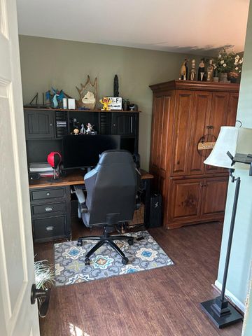 739 MONARCH DR, York, PA 17403