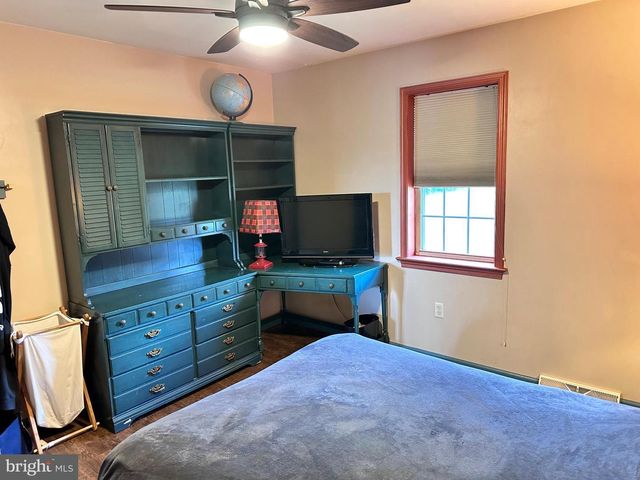 739 MONARCH DR, York, PA 17403