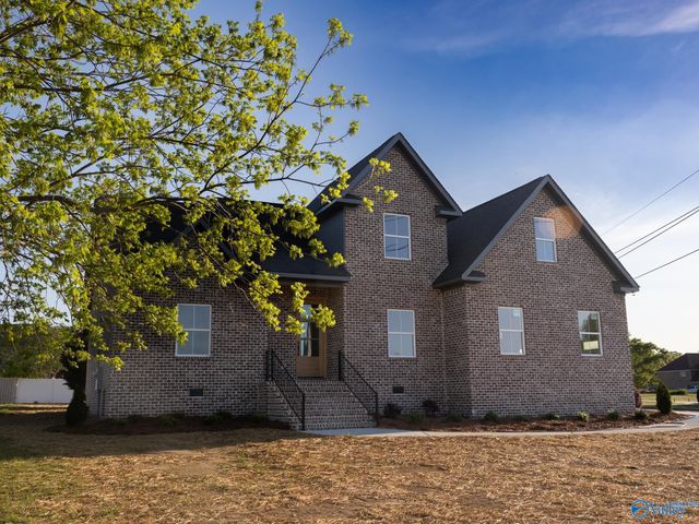 600 Placid Lane, Albertville, AL 35950