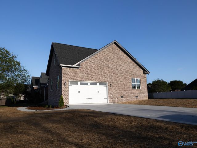 600 Placid Lane, Albertville, AL 35950