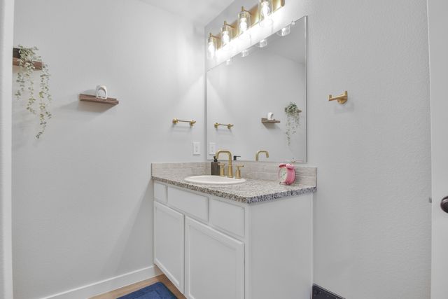 3201 Farmhouse Avenue, Wolfforth, TX 79382