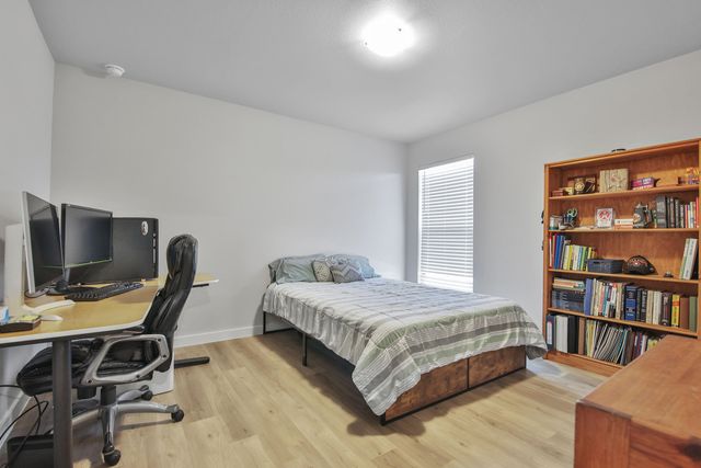 3201 Farmhouse Avenue, Wolfforth, TX 79382