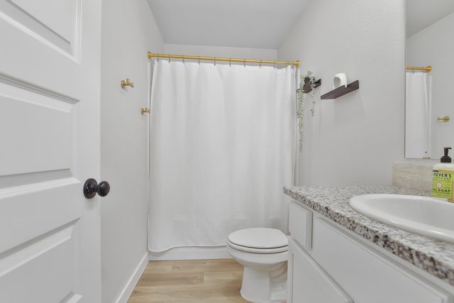 3201 Farmhouse Avenue, Wolfforth, TX 79382