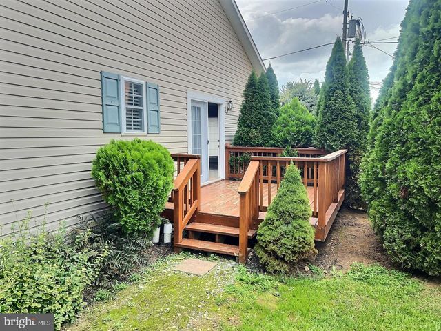 107 WANETA ST, New Freedom, PA 17349