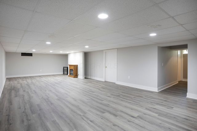 7860 Clark State Road, Blacklick, OH 43004