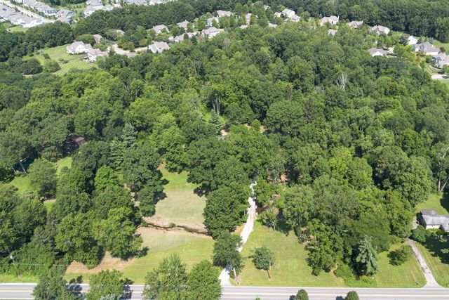 7860 Clark State Road, Blacklick, OH 43004