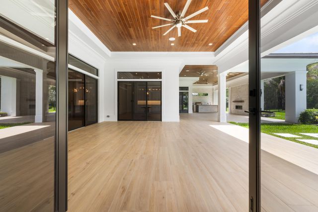 11931 Torreyanna Circle Circle, West Palm Beach, FL 33412