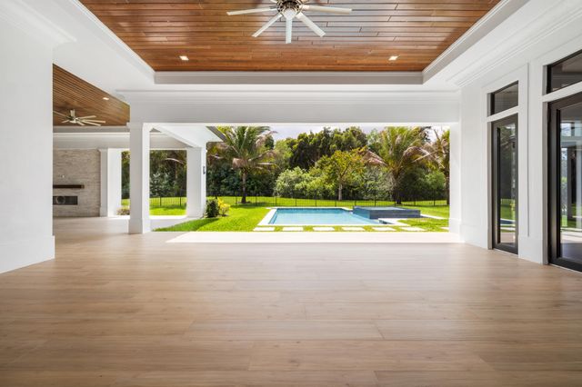 11931 Torreyanna Circle Circle, West Palm Beach, FL 33412