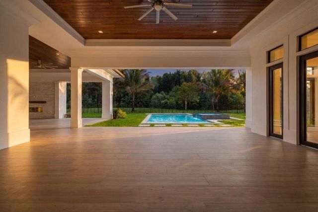 11931 Torreyanna Circle Circle, West Palm Beach, FL 33412